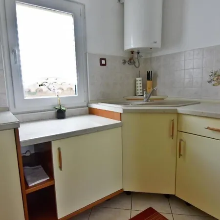 Apartment In Savudrija Mit Grosser Terrasse *